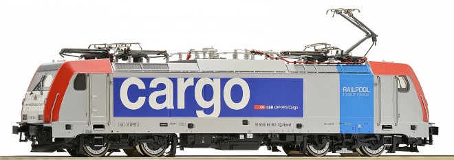 Electric locomotive BR 186 of Railpool<br /><a href='images/pictures/Roco/225714.jpg' target='_blank'>Full size image</a>